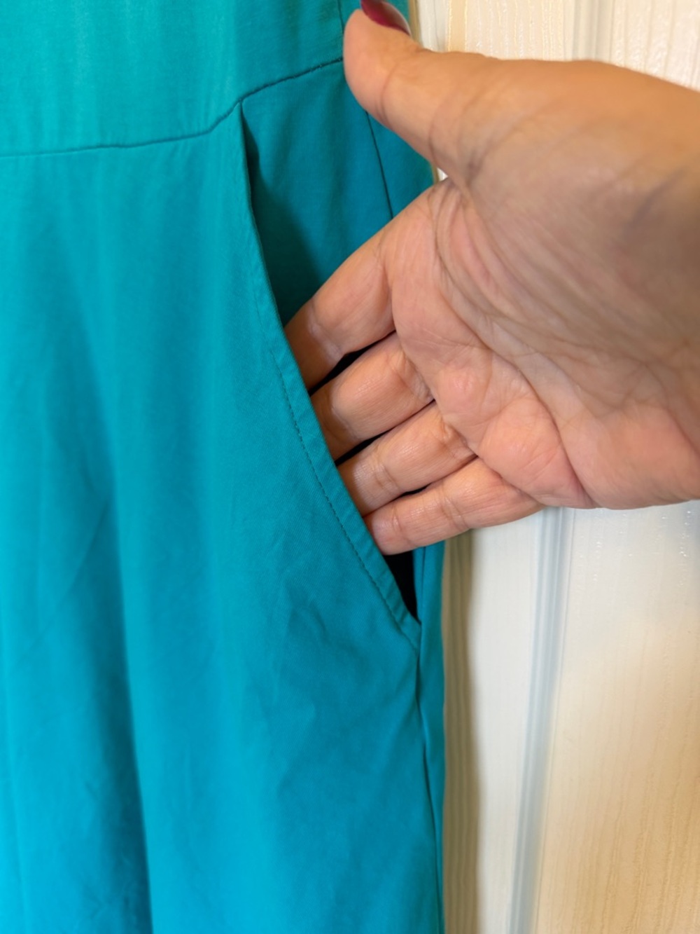 Sleeveless V-Neck Midi Dress in Teal - Picture 5 of 5